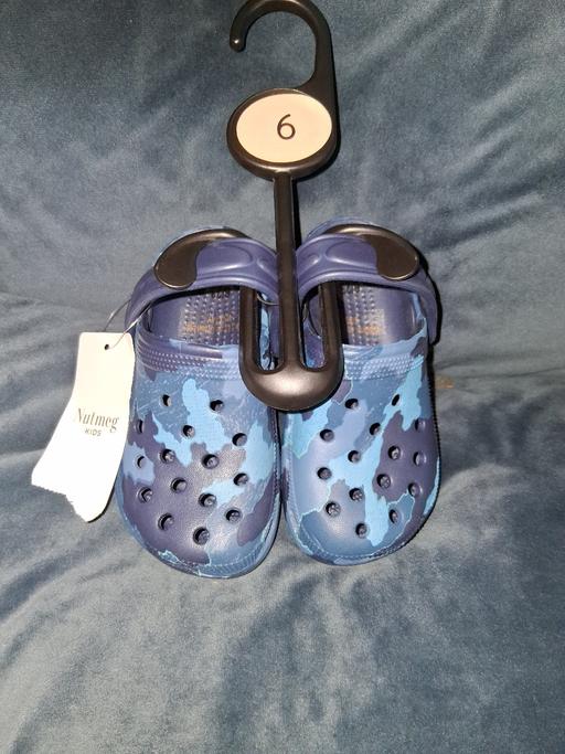 Buy & Sell Woodgate Birmingham - Photos for New Nutmeg Kids crocs size 6 (Morrisons).