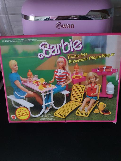 Buy & Sell Upper Gornal Dudley - Photos for vintage barbie picnic playset
