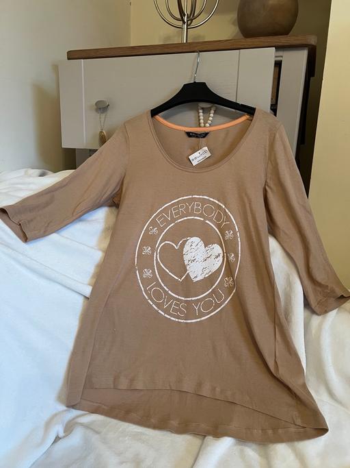 Buy & Sell Easington Lane Sunderland - Photos for Womens Top From Select ( New )