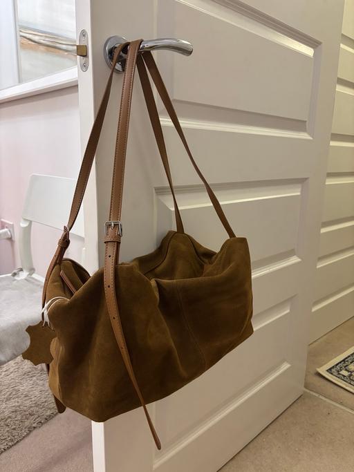 Buy & Sell Heston South West London - Photos for Genuine suede leather bag