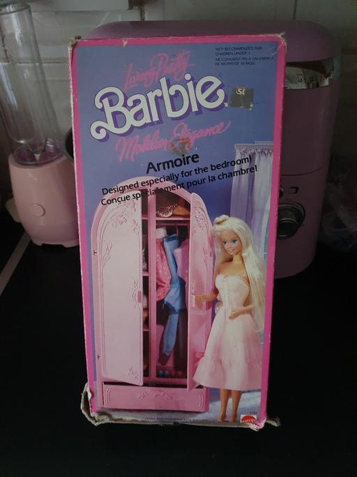 Buy & Sell Upper Gornal Dudley - Photos for vintage barbie wardrobe & hangers