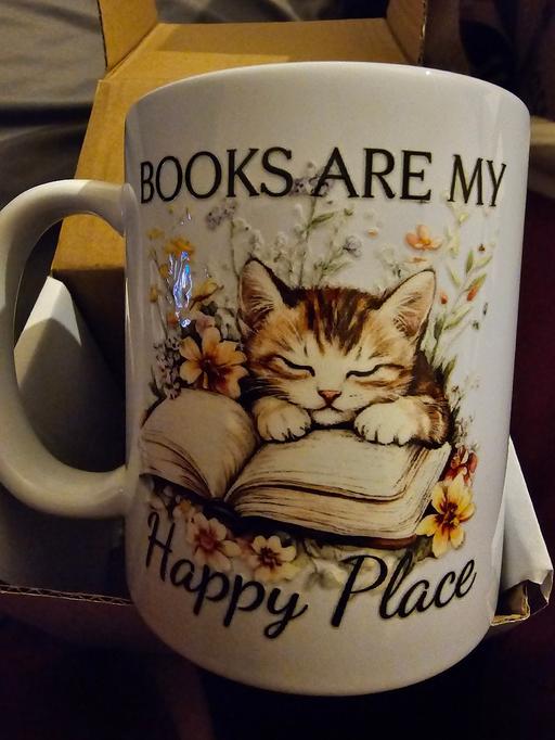 Buy & Sell Hitchin North Hertfordshire - Photos for book mug brand new in box gift