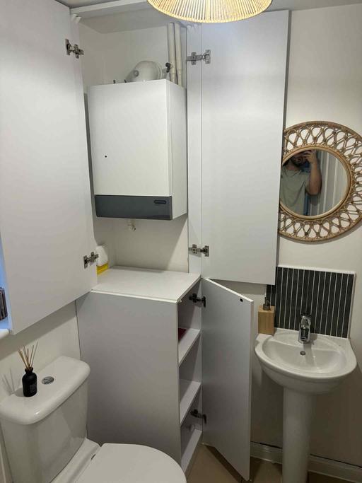 Buy & Sell Saint James Industrial Estate North Northamptonshire - Photos for Corner bespoke cabinet with shelves in white