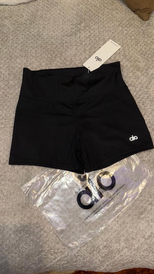 Buy & Sell Stevenage Hertfordshire - Photos for Alo shorts