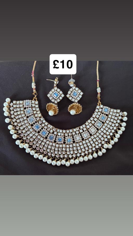 Buy & Sell Millwall East London - Photos for Necklace set
