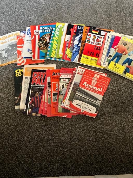 Buy & Sell Ardleigh Tendring - Photos for Football programmes (arsenal to wolves )