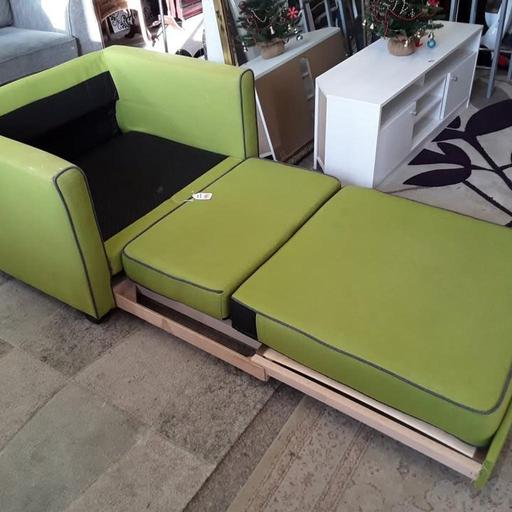 Buy & Sell Saint Pauls Trading Estate Tameside - Photos for Quirky green fabric single chair/sofa bed