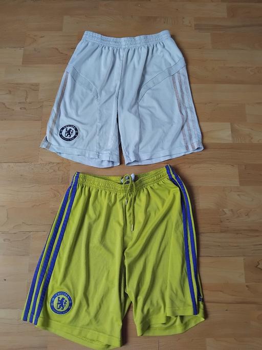 Buy & Sell Stow Heath Wolverhampton - Photos for 2 Chelsea Shorts.