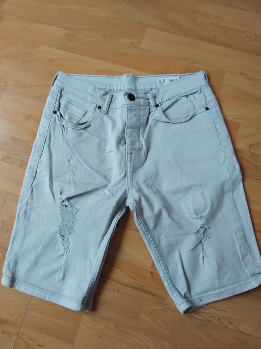 Buy & Sell Stow Heath Wolverhampton - Photos for Denim Shorts 32.