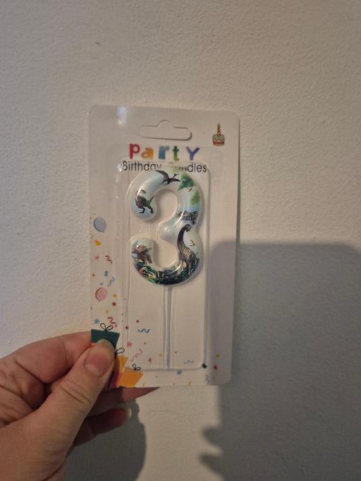 Buy & Sell Crumpsall Manchester - Photos for new Boys Dinosaur Number 3 Candle