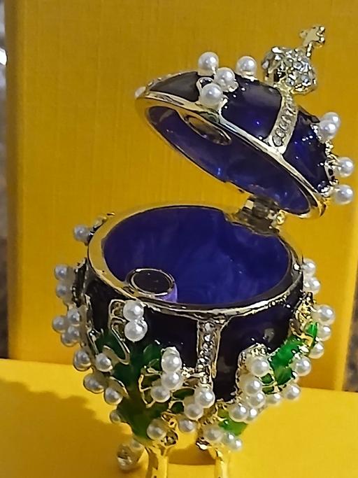 Buy & Sell Caterham Tandridge - Photos for An Easter Fabergé egg.