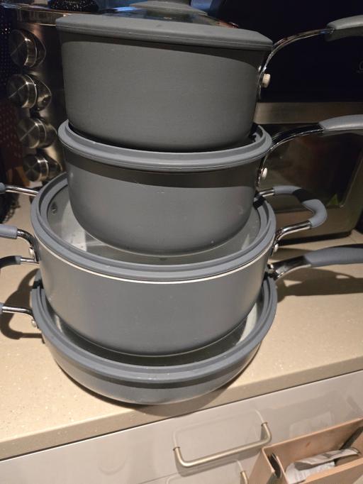 Buy & Sell Upper Holloway North London - Photos for 4 piece set