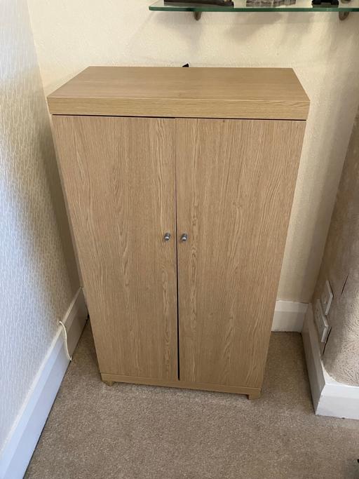 Buy & Sell Aintree Racecourse Retail & Bus Pk Sefton - Photos for CD Cabinet