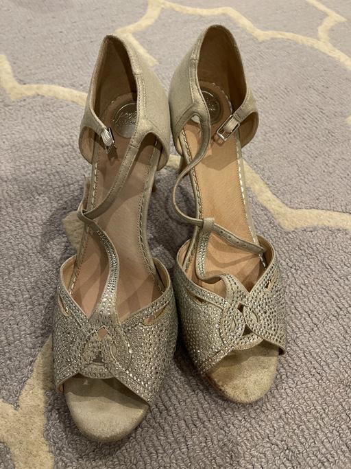 Buy & Sell New Malden Kingston upon Thames - Photos for Sparkly occasion heels (Size 40)