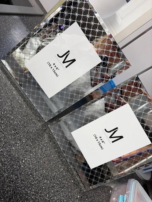 Buy & Sell Duckmanton Chesterfield - Photos for X2 Julien McDonald’s picture frames