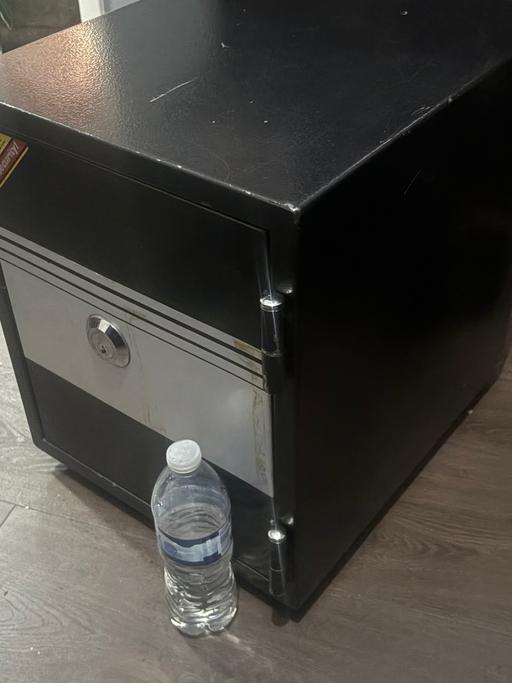Buy & Sell Woodchurch Wirral - Photos for Large safe