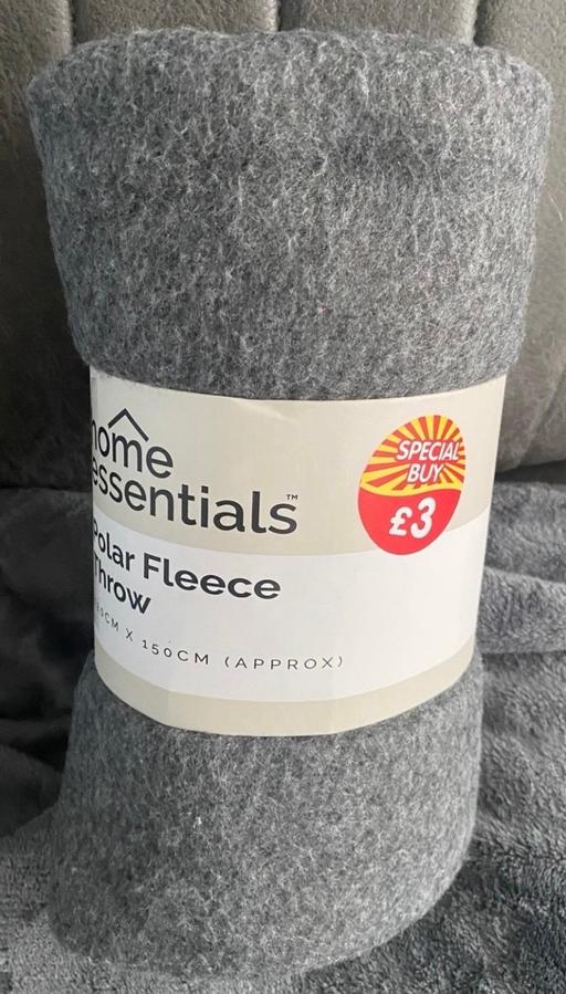 Buy & Sell Camp Hill Birmingham - Photos for Fleece throw 120x150cm