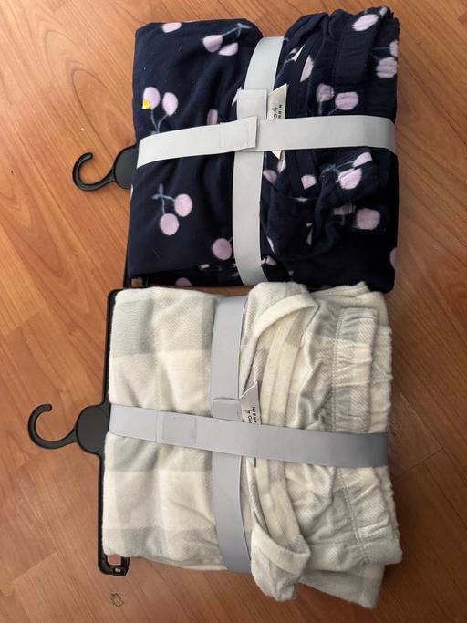 Buy & Sell Walton Liverpool - Photos for 2 pair of pjs size 8/10 & 12/14