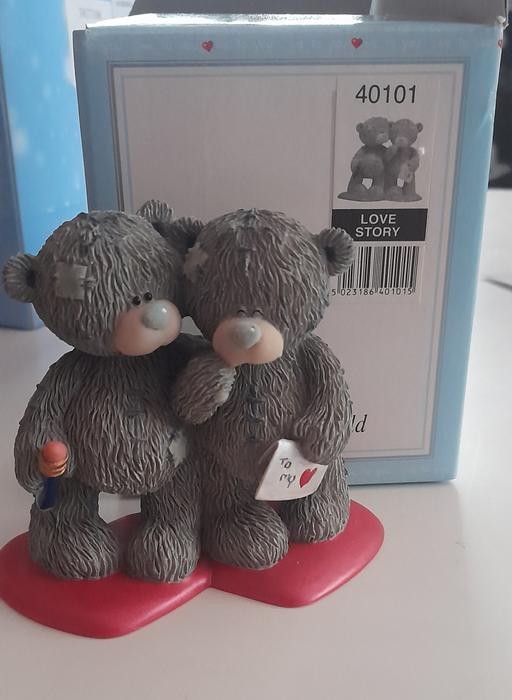 Buy & Sell Pendeford Wolverhampton - Photos for Brand New Me To You figurine, Love Story