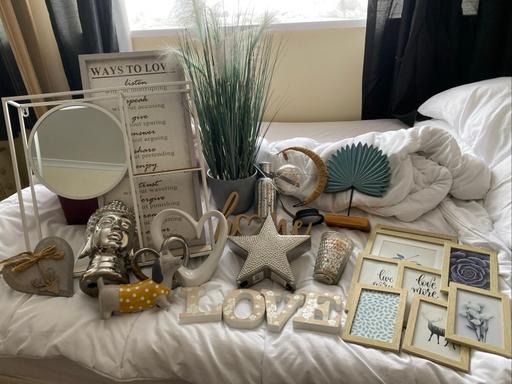 Buy & Sell Gornal Wood Dudley - Photos for Bundle of home decor accessories