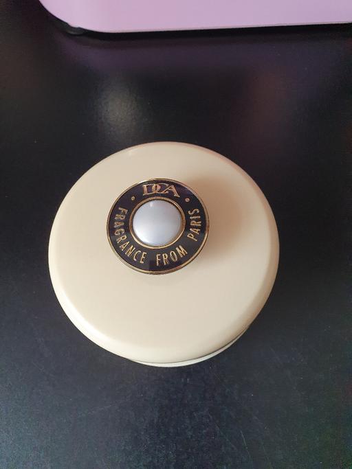 Buy & Sell Upper Gornal Dudley - Photos for vintage dusting powder 140g NEW