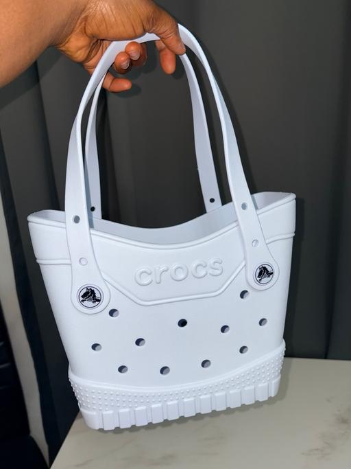 Buy & Sell Burncross Sheffield - Photos for Crocs classic tote bag