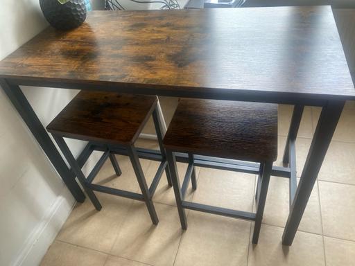 Buy & Sell Maida Vale West London - Photos for Table bar + 2 chairs
