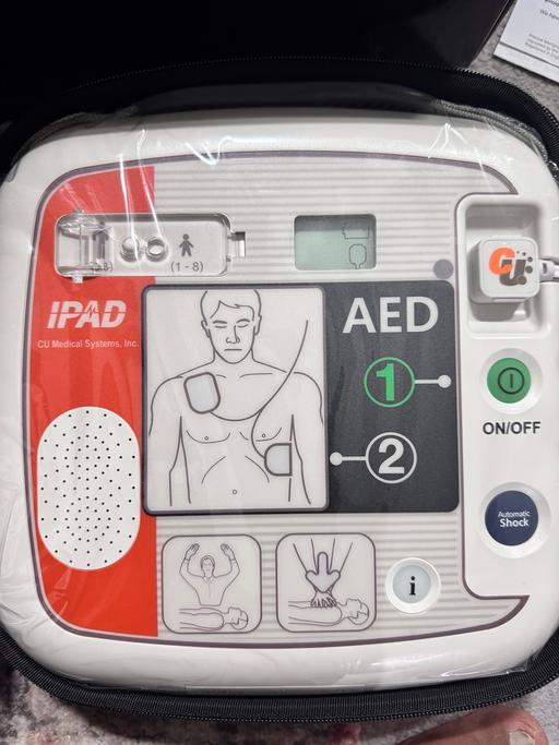 Buy & Sell Uxbridge Hillingdon - Photos for Ipad SP1 Defibrillator Automatic +free case