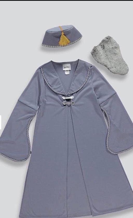 Buy & Sell Castle Gresley South Derbyshire - Photos for BNWT Harry Potter Dumbledore costume 5/6 yrs