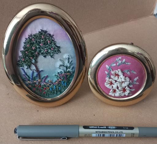 Buy & Sell Thatto Heath Saint Helens - Photos for minature silk embroidered pictures