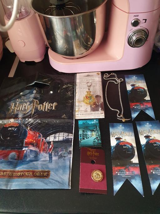 Buy & Sell Upper Gornal Dudley - Photos for Harry potter collector bundle x 8 items