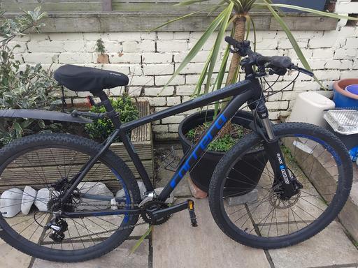 Buy & Sell Docks Vale of Glamorgan - Wales - Photos for HellCat 29 Mens L Bike Carrera