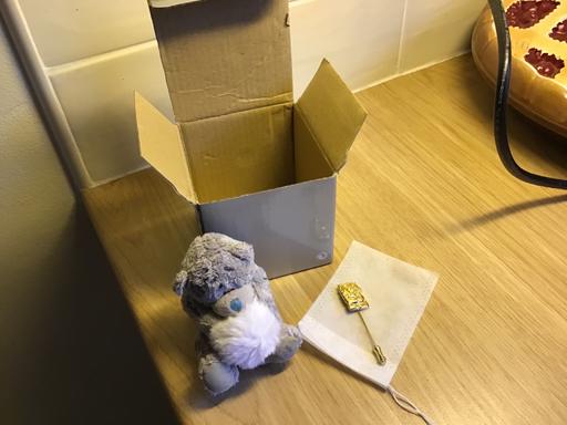 Buy & Sell Essington Wolverhampton - Photos for Me to you gift set