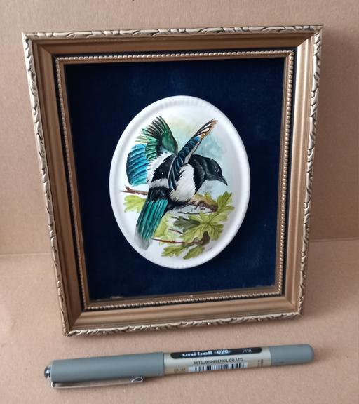 Buy & Sell Thatto Heath Saint Helens - Photos for thomas gibb original magpie artwork