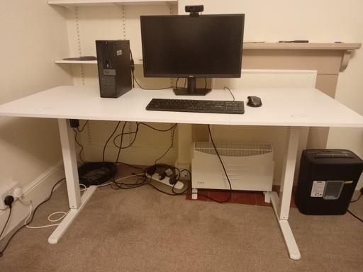 Buy & Sell Thornton Heath Croydon - Photos for Electric adjustable Standing Desk
