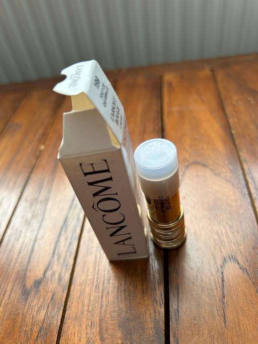 Buy & Sell Tower Hill Central London - Photos for Lancôme Rouge Lipstick - 199 [Free P&P]