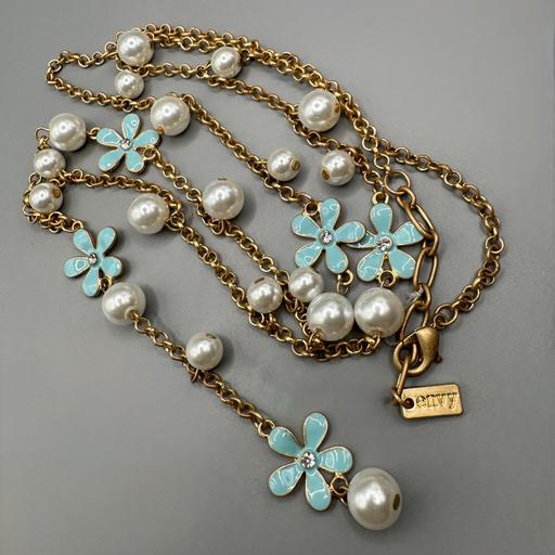Buy & Sell Tyseley Birmingham - Photos for Pretty ENVY Long Daisy Lariat Necklace