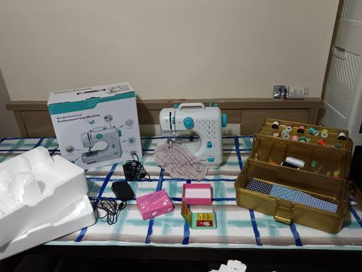 Buy & Sell Woodford East London - Photos for New w/box and extra white/blue sewing machine