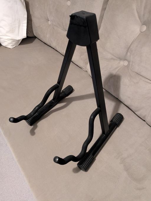 Buy & Sell - Photos for Black guitar or bass stand