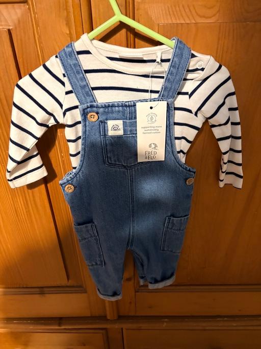 Buy & Sell Selhurst South East London - Photos for Dungarees set