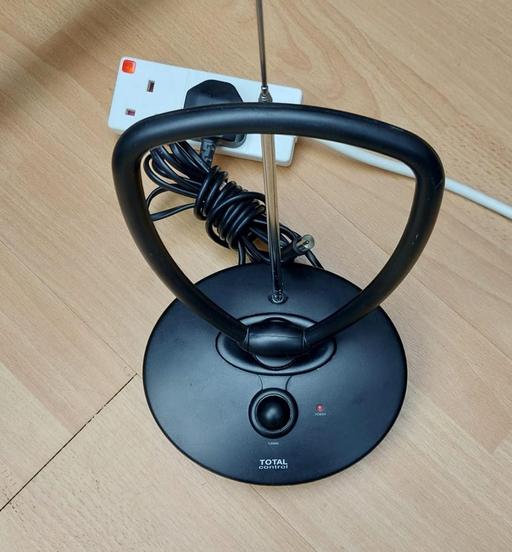 Buy & Sell Wolverhampton West Midlands - Photos for Amplified indoor TV antenna Total Control UC-