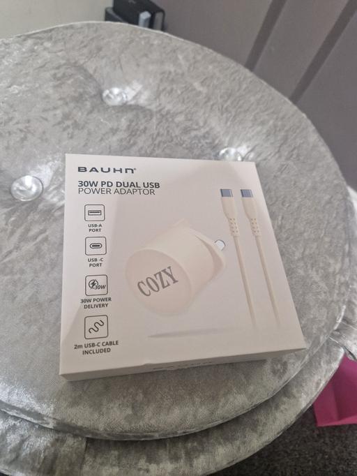 Buy & Sell Scholes Rotherham - Photos for New 30W PD USB power adapter