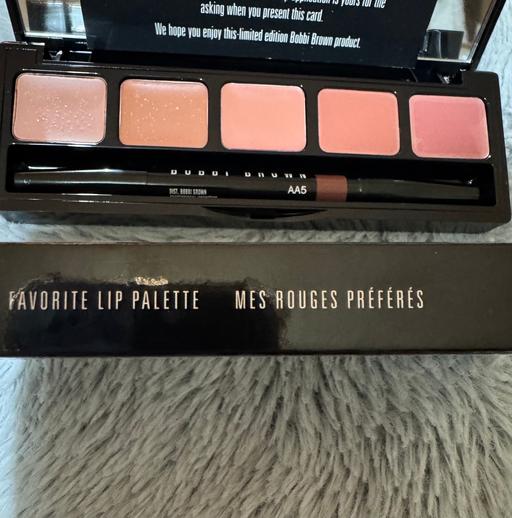 Buy & Sell Morley Leeds - Photos for Bobbi brown favourite lip palette *rare*
