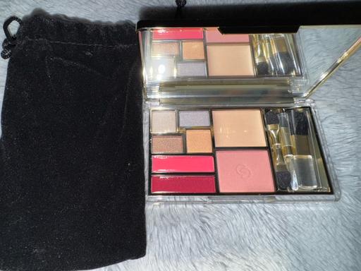 Buy & Sell Morley Leeds - Photos for Giordani gold palette