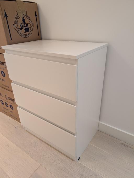 Buy & Sell Wandsworth South West London - Photos for 2 x IKEA MALM Chest of 3 Drawers – White