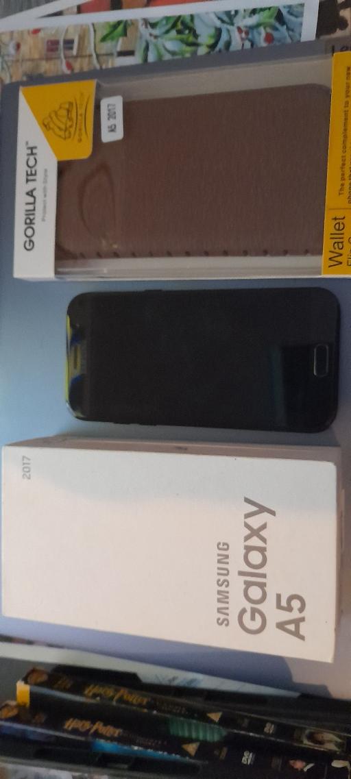 Buy & Sell Walsall Wood Walsall - Photos for samsung A5 WITH NEW CASE