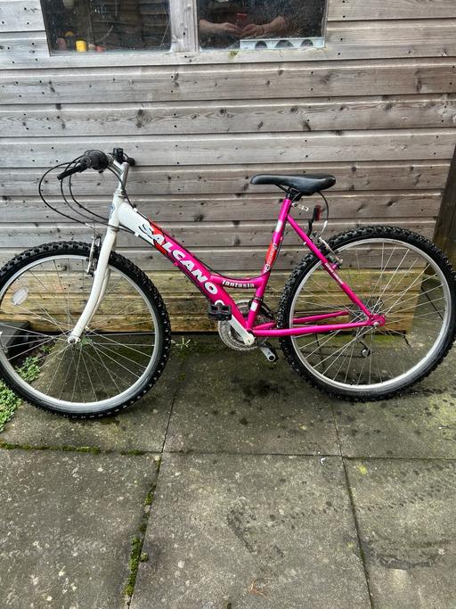 Buy & Sell Willenhall Walsall - Photos for SALCANO ladies mountain bike