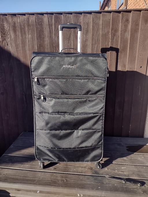 Buy & Sell Hindley Green Wigan - Photos for suitcase large lightweight