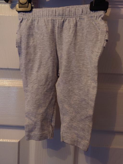 Buy & Sell Woodthorpe Charnwood - Photos for Baby girls grey leggings size 3/6 months