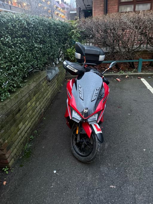 Vehicles Tulse Hill South East London - Photos for 125cc Sym jet x